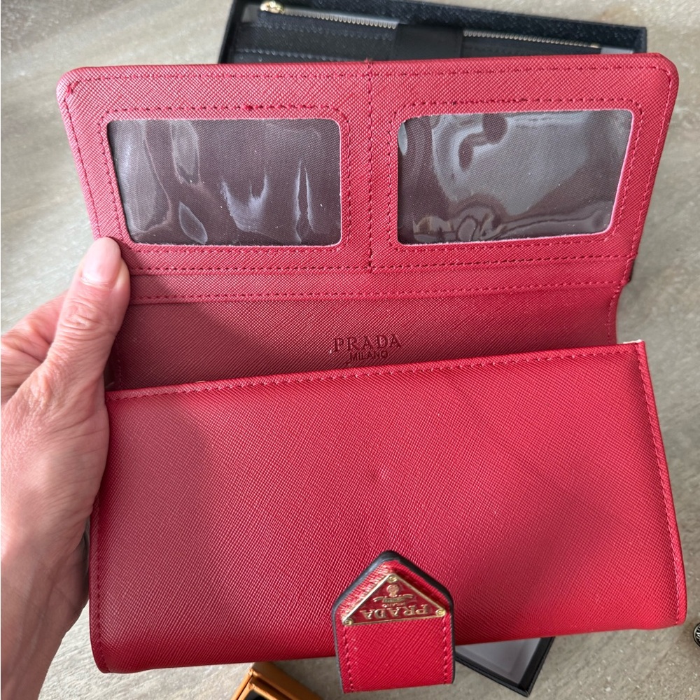Wallet - Picture 3 of 7